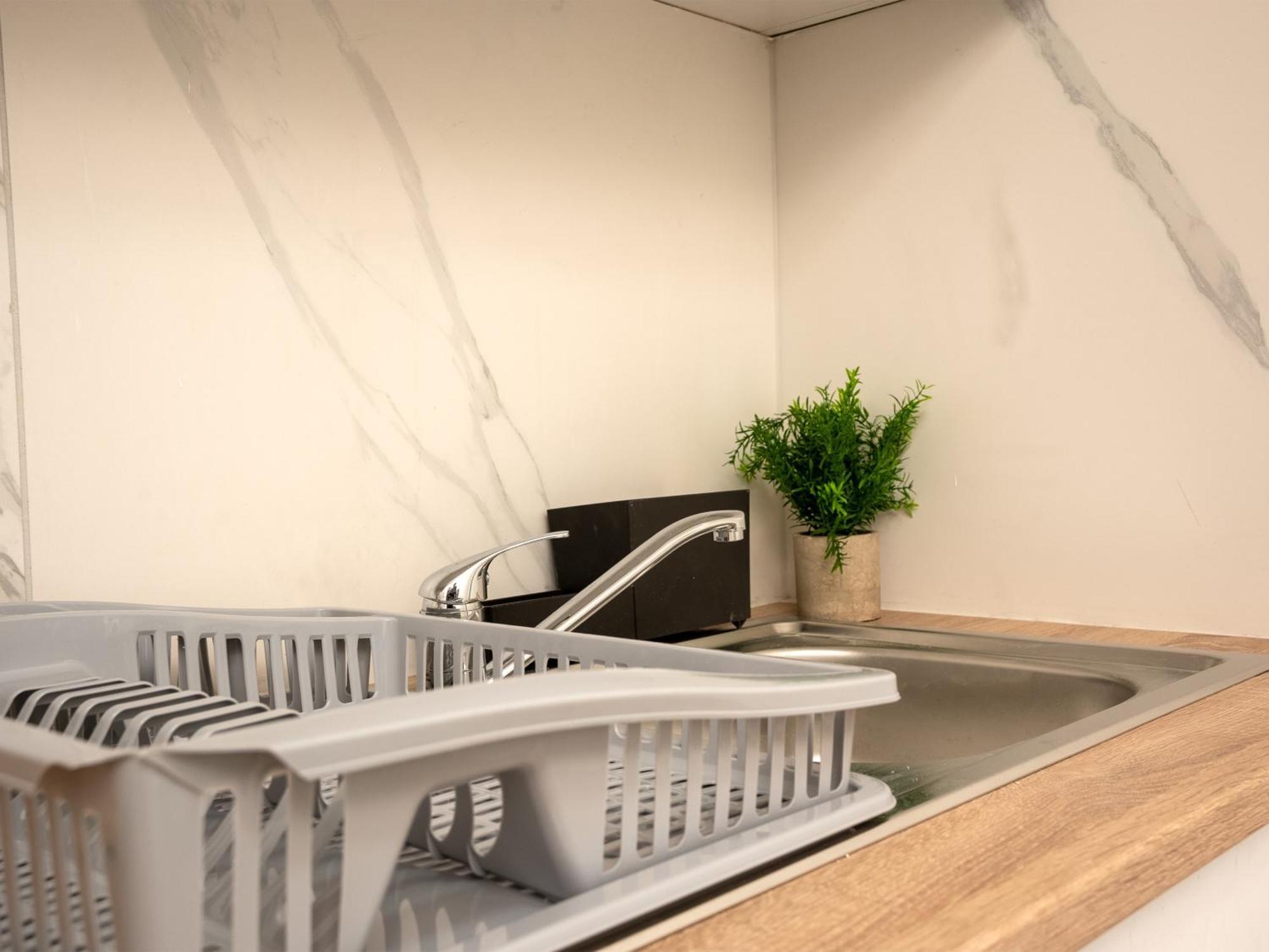 Serviceroom24 - Apartment 4 In Herten Wlan - Smart-Tv - 24-7 Check-In Und Kueche Exterior photo